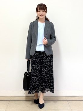 「アイテム（パンプス、ブルー系）」を使った、mikiさん（レディース・153cm）の秋コーディネート