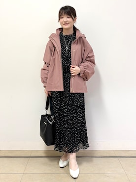 「アイテム（ジャケット/アウター、ピンク系）」を使った、mikiさん（レディース・153cm）の秋コーディネート