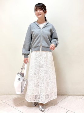 「Reflect（リフレクト）のアイテム（シューズ）」を使った、mikiさん（レディース・153cm）の冬コーディネート