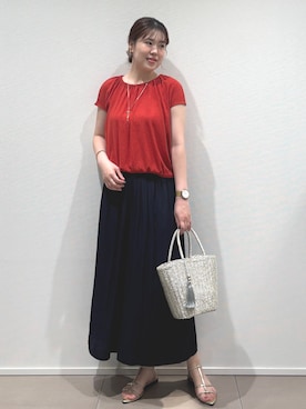 「COUP DE CHANCE（クードシャンス）の【手洗い可／日本製】フレンチスリーブトップス（Tシャツ/カットソー、レッド系）」を使った、konamiさん（レディース・166cm）の夏コーディネート