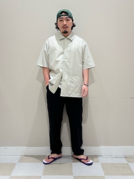 「URBAN RESEARCH DOORS（アーバンリサーチドアーズ）の『イージーケア/速乾/UVカット』クイックドライショートスリーブシャツカバーオール（カバーオール、ホワイト系）」を使った、ヤマモトさん（メンズ・168cm）の夏コーディネート