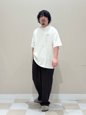 「ITEMS URBANRESEARCH（アイテムズ アーバンリサーチ）のアイテム（Tシャツ/カットソー）」を使った、ヤマモトさん（メンズ・168cm）の夏コーディネート