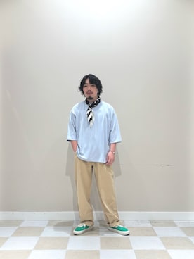 「SMELLY（スメリー）のアソートパターンスカーフ（バンダナ/スカーフ、その他）」を使った、ヤマモトさん（メンズ・168cm）の春コーディネート