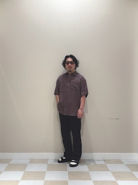 「URBAN RESEARCH（アーバンリサーチ）のLINEN SHORT-SLEEVE SHIRTS（シャツ/ブラウス、ブラウン系）」を使った、ヤマモトさん（メンズ・168cm）の春コーディネート