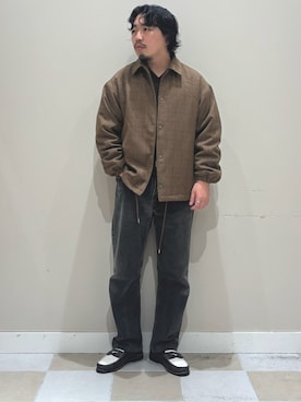 「URBAN RESEARCH（アーバンリサーチ）のアイテム（ニット/セーター）」を使った、ヤマモトさん（メンズ・168cm）の秋コーディネート