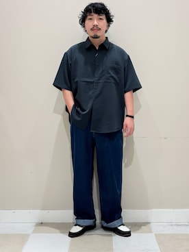 「URBAN RESEARCH DOORS（アーバンリサーチドアーズ）のDenim Work Pants（デニムパンツ、ブルー系）」を使った、ヤマモトさん（メンズ・168cm）の夏コーディネート