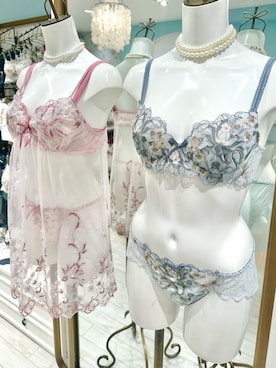 「アイテム（ショーツ、ブルー系）」を使った、nishiさん（レディース・164cm）の秋コーディネート