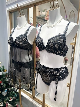 「アイテム（その他アンダーウェア/インナー、ブラック系）」を使った、nishiさん（レディース・164cm）の秋コーディネート