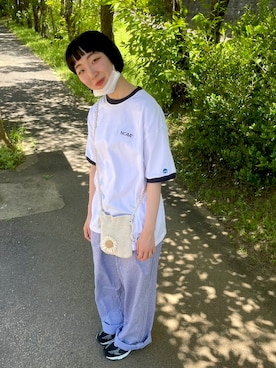 「NCAA（エヌシーエーエー）のアイテム」を使った、めいこさん（レディース・158cm）の夏コーディネート