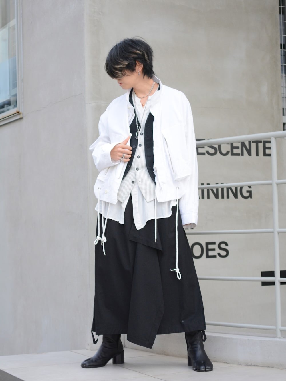 良品　アンドゥムルメステール メンズ　シャツベスト　黒　ブラック　M 良品 アンドゥムルメステール メンズ シャツベスト 黒 ブラック M 良品