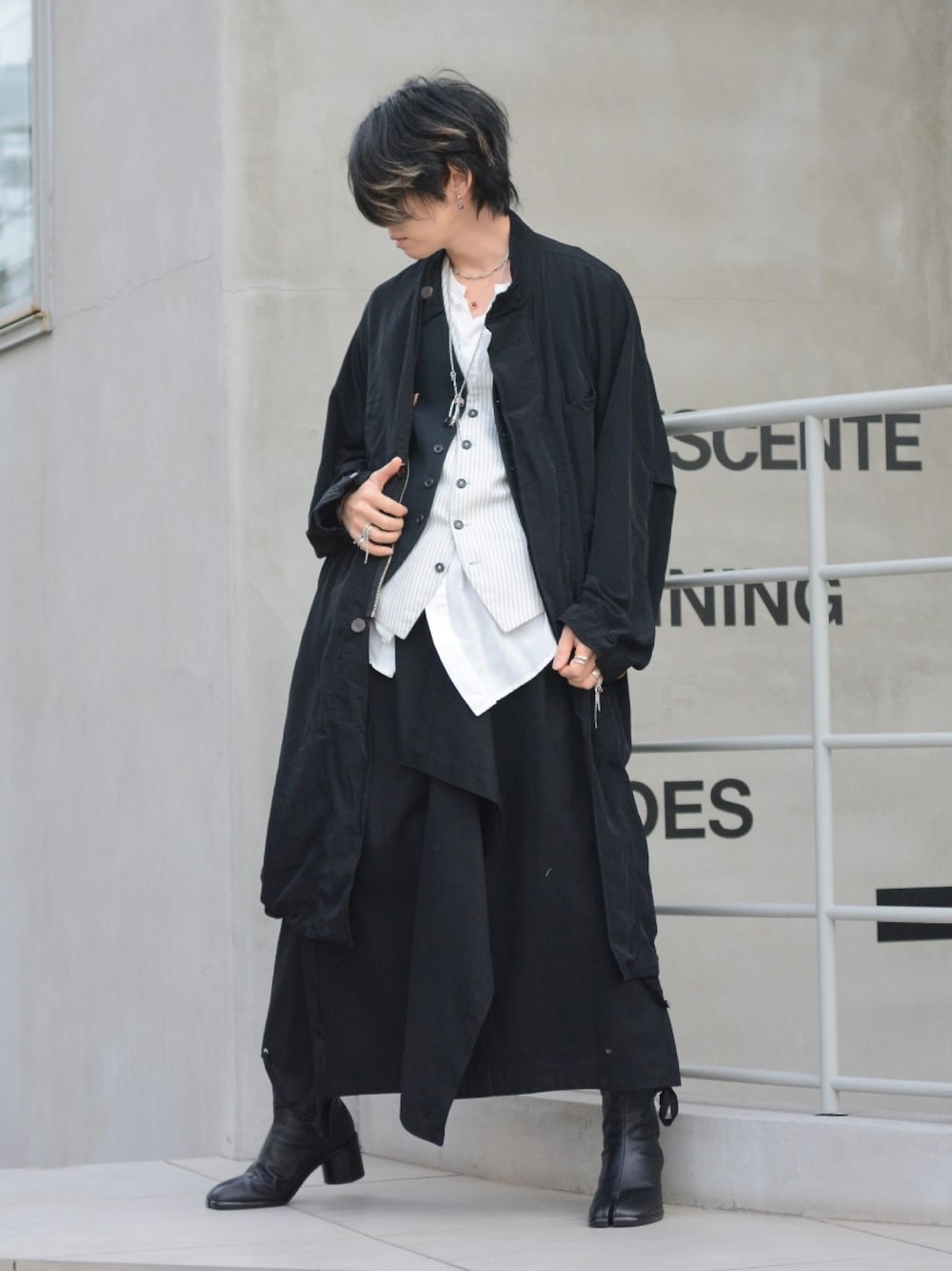 【美品】Ann Demeulemeester フリンジ ロング ベスト コート 美品】Ann Demeulemeester フリンジ ロング ベスト コート 楽天