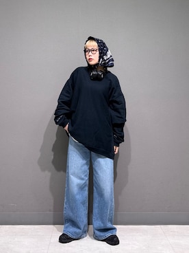 「URBAN RESEARCH（アーバンリサーチ）の『別注』Champion×Wide Dad　RW DAD SWEAT CREW-NECK（スウェット、ブルー系）」を使った、louisさん（レディース・153cm）の春コーディネート