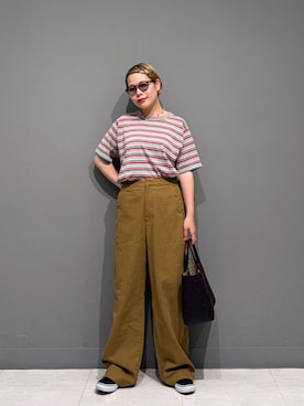 「FORK&SPOON（フォークアンドスプーン）のFORK&SPOON　綿麻ホップサックパンツ（その他パンツ、ベージュ系）」を使った、louisさん（レディース・153cm）の春コーディネート