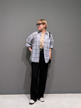 「URBAN RESEARCH DOORS（アーバンリサーチドアーズ）のチェックシアーシャツ（シャツ/ブラウス、ブルー系）」を使った、louisさん（レディース・153cm）の春コーディネート