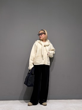 「URBAN RESEARCH DOORS（アーバンリサーチドアーズ）のWool Knit Stole Set Jacket（その他アウター、ホワイト系）」を使った、louisさん（レディース・153cm）の秋コーディネート