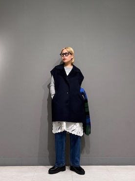 「URBAN RESEARCH DOORS（アーバンリサーチドアーズ）のウールリバーベスト 26AW（ダウンベスト、ブルー系）」を使った、louisさん（レディース・153cm）の秋コーディネート