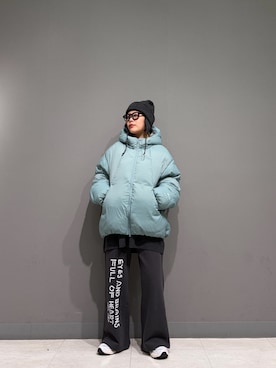 「EKAL（エカル）の『別注』NANGA×EKAL　フーディーダウンジャケット（その他アウター、グリーン系）」を使った、louisさん（レディース・153cm）の秋コーディネート