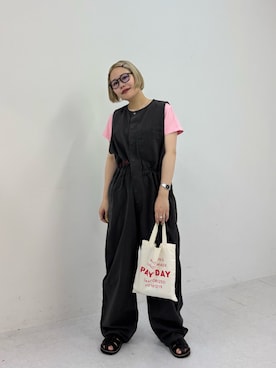 「URBAN RESEARCH（アーバンリサーチ）のスクエアネックタンクトップ（タンクトップ、ブラック系）」を使った、louisさん（レディース・153cm）の春コーディネート