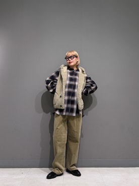 「URBAN RESEARCH DOORS（アーバンリサーチドアーズ）のチェックスキッパーシャツ（シャツ/ブラウス、ブルー系）」を使った、louisさん（レディース・153cm）の秋コーディネート