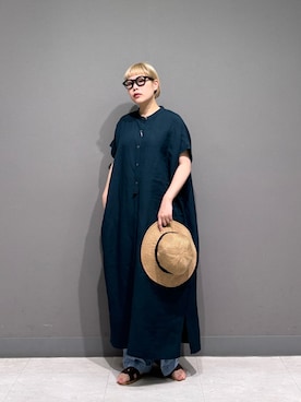 「URBAN RESEARCH DOORS（アーバンリサーチドアーズ）のFORK&SPOON　リネンレーヨンシャツワンピース（ワンピース、グリーン系）」を使った、louisさん（レディース・153cm）の春コーディネート