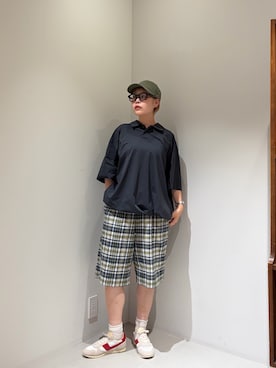 「URBAN RESEARCH（アーバンリサーチ）のWide Dad　BREEZY TECH ポロシャツ（ポロシャツ、グレー系）」を使った、louisさん（レディース・153cm）の夏コーディネート
