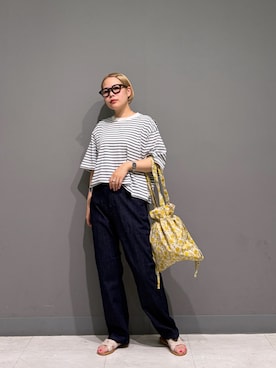 「URBAN RESEARCH DOORS（アーバンリサーチドアーズ）のインドプリントトートバッグ（トートバッグ、イエロー系）」を使った、louisさん（レディース・153cm）の夏コーディネート