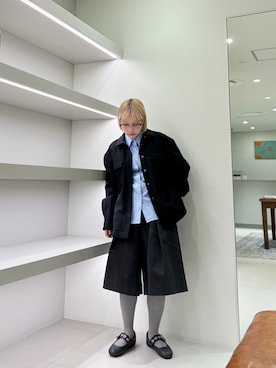 「URBAN RESEARCH（アーバンリサーチ）のnew basic　SOFT NAP SURFACE SHIRTS（シャツ/ブラウス、ブラック系）」を使った、louisさん（レディース・153cm）の秋コーディネート