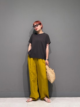 「URBAN RESEARCH DOORS（アーバンリサーチドアーズ）のアフリカンスクエア　ラフィアワンハンドルバッグ（ハンドバッグ）」を使った、louisさん（レディース・153cm）の夏コーディネート