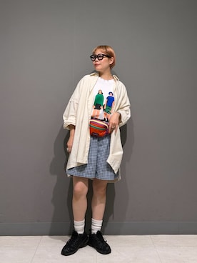 「URBAN RESEARCH DOORS（アーバンリサーチドアーズ）のFORK&SPOON　ビッグシャンブレーシャツ（シャツ/ブラウス、ホワイト系）」を使った、louisさん（レディース・153cm）の春コーディネート