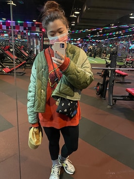 「NIKE(ナイキ)のアイテム(その他パンツ)」を使った、YZさん(レディース・165cm)の冬コーディネート