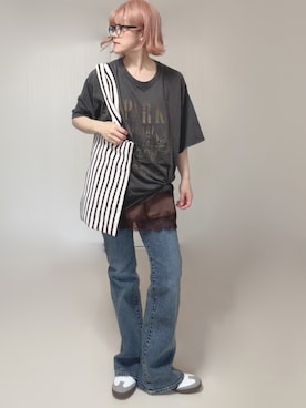「apres jour mignon（アプレジュールミニョン）のアソートピグメントBIGロックTシャツ【ZOZOTOWN限定アイテム】（Tシャツ/カットソー、ブラック系）」を使った、Ⓜ︎さん（レディース・152cm）の夏コーディネート