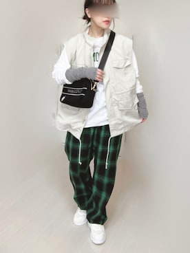 「ISOOK（アイスー）のアイテム（パンツ）」を使った、Ⓜ︎さん（レディース・152cm）の春コーディネート
