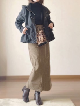 「ナロースカート」｜「アイテム（マウンテンパーカー）」を使った、Ⓜ︎さん（レディース・152cm）の秋コーディネート