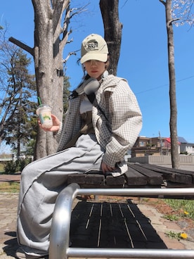 「CIAOPANIC TYPY（チャオパニックティピー）の【UNISEX】チェックフードシャウター（パーカー、ホワイト系）」を使った、Ⓜ︎さん（レディース・152cm）の春コーディネート