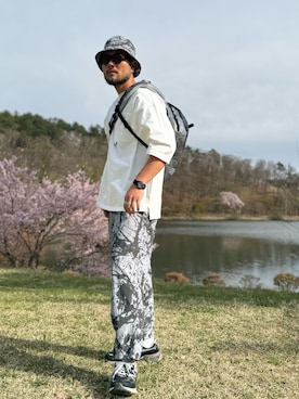 「アイテム（メッセンジャーバッグ）」を使った、Yudaiさん（メンズ・182cm）の春コーディネート