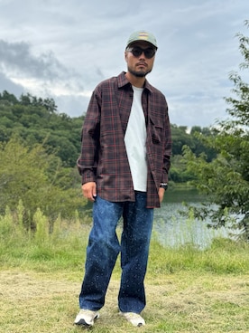 「EKAL（エカル）のチェックロングスリーブシャツ（シャツ/ブラウス、ブラウン系）」を使った、Yudaiさん（メンズ・182cm）の秋コーディネート