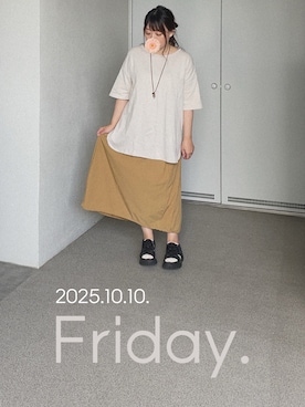 「アイテム（バレッタ/ヘアクリップ）」を使った、ゆめかさん（レディース・153cm）の秋コーディネート