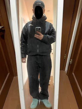 「アイテム（デニムパンツ）」を使った、KZTFR@m.jpさん（メンズ・173cm・40代）の秋コーディネート