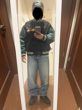 「アイテム（スタジャン）」を使った、KZTFR@m.jpさん（メンズ・173cm）の秋コーディネート