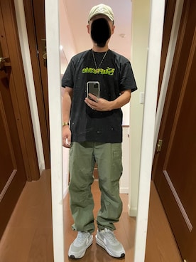 Supreme カーゴパンツ　ダークグリーン Supreme のカーゴパンツ（グリーン系）を使った人気ファッション