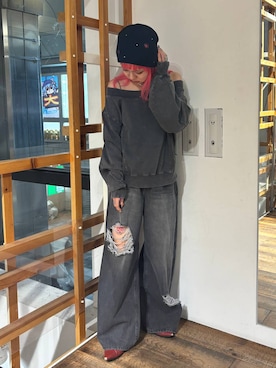 「RAGEBLUE（レイジブルー）の裏毛ワンショルプルオーバー（スウェット、ブラック系）」を使った、るったんさん（レディース・150cm）の秋コーディネート