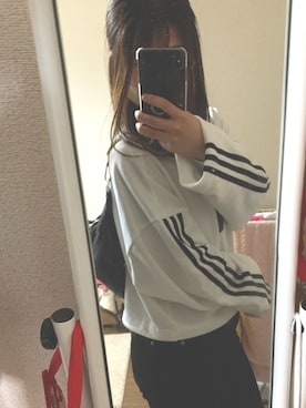 「JEANASIS（ジーナシス）のアイテム（デニムパンツ）」を使った、mina.さん（レディース・152cm）の春コーディネート