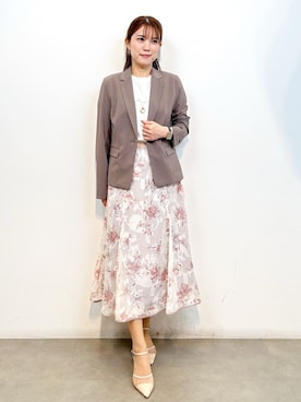 「アイテム（ショルダーバッグ、ゴールド系）」を使った、yumiさん（レディース・154cm）の春コーディネート