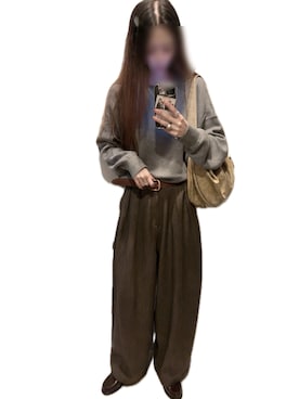 「TODAYFUL（トゥデイフル）のアイテム（スラックス）」を使った、mik_.さん（レディース・162cm）の秋コーディネート