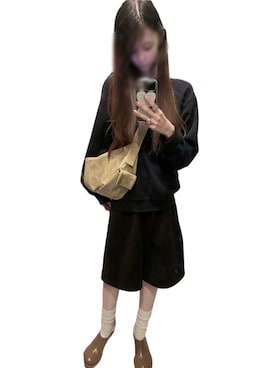 「アイテム（サンダル）」を使った、mik_.さん（レディース・162cm・30代）の秋コーディネート