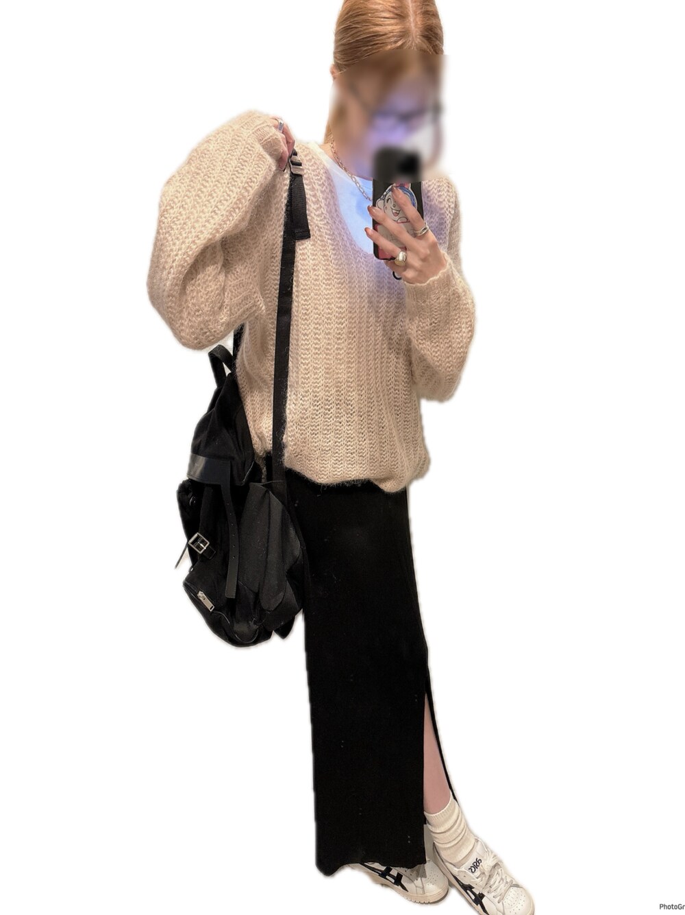 「カジュアル、シンプル、ママコーデ、ニット、スカート、靴下、リュック、めがね、おしゃれさんと繋がりたい、ootd、春コーデ、休日スタイル」｜「BEAUTY&YOUTH UNITED ARROWSのアイテム（ニット/セーター、ピンク系）」を使った、mik_.さん（レディース・162cm）の春コーディネートの1枚目の写真