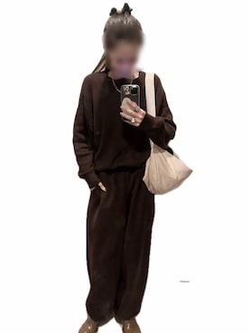 「アイテム（サンダル）」を使った、mik_.さん（レディース・162cm・30代）の冬コーディネート