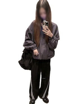 「アイテム（ナイロンジャケット）」を使った、mik_.さん（レディース・162cm）の秋コーディネート