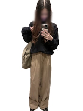 「アイテム（チノパンツ）」を使った、mik_.さん（レディース・162cm）の秋コーディネート