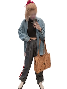 「MCM（エムシーエム）のアイテム」を使った、mik_.さん（レディース・162cm）の秋コーディネート
